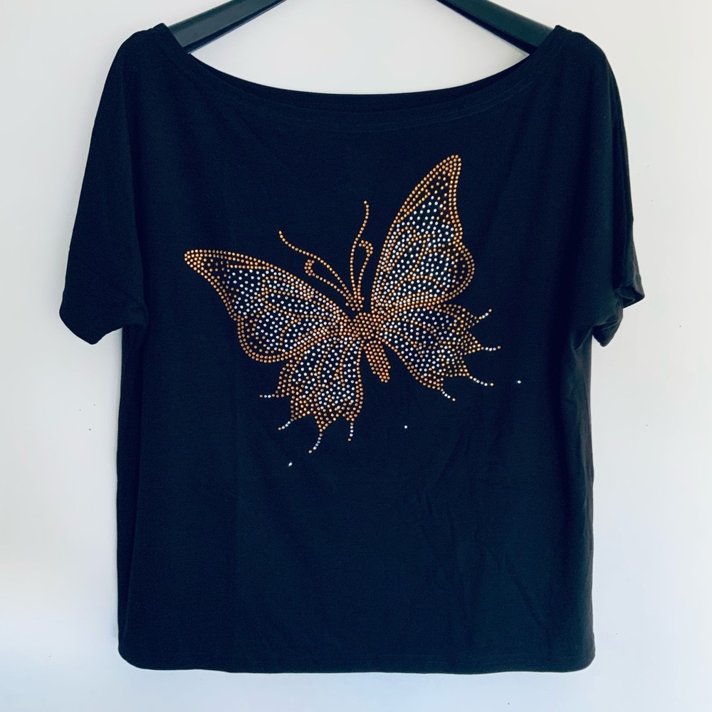 MAKARTHY women’s plus size T-Shirt